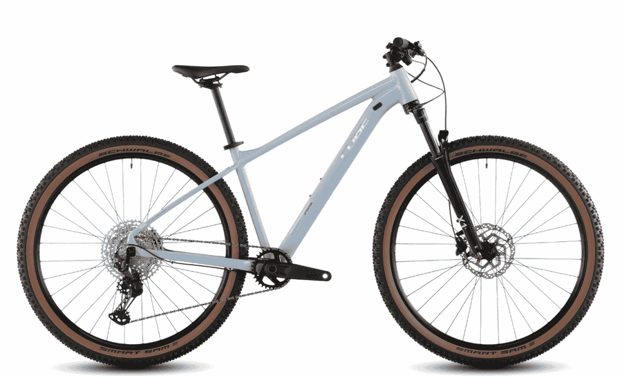 Cube Attention Pro - 27.5/29 Zoll 12K Diamant - iceblue´n´prism