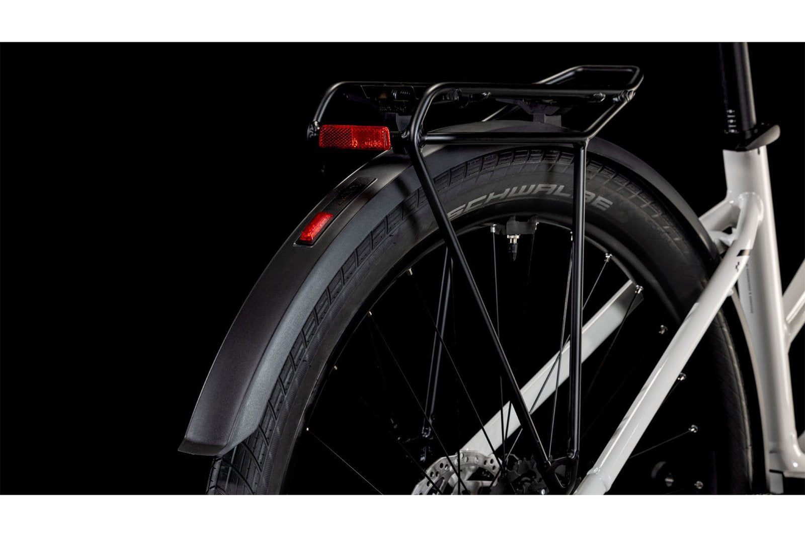 Cube Touring Hybrid ONE 625 – 625 Wh – 28 Zoll – Damen Sport – 2025