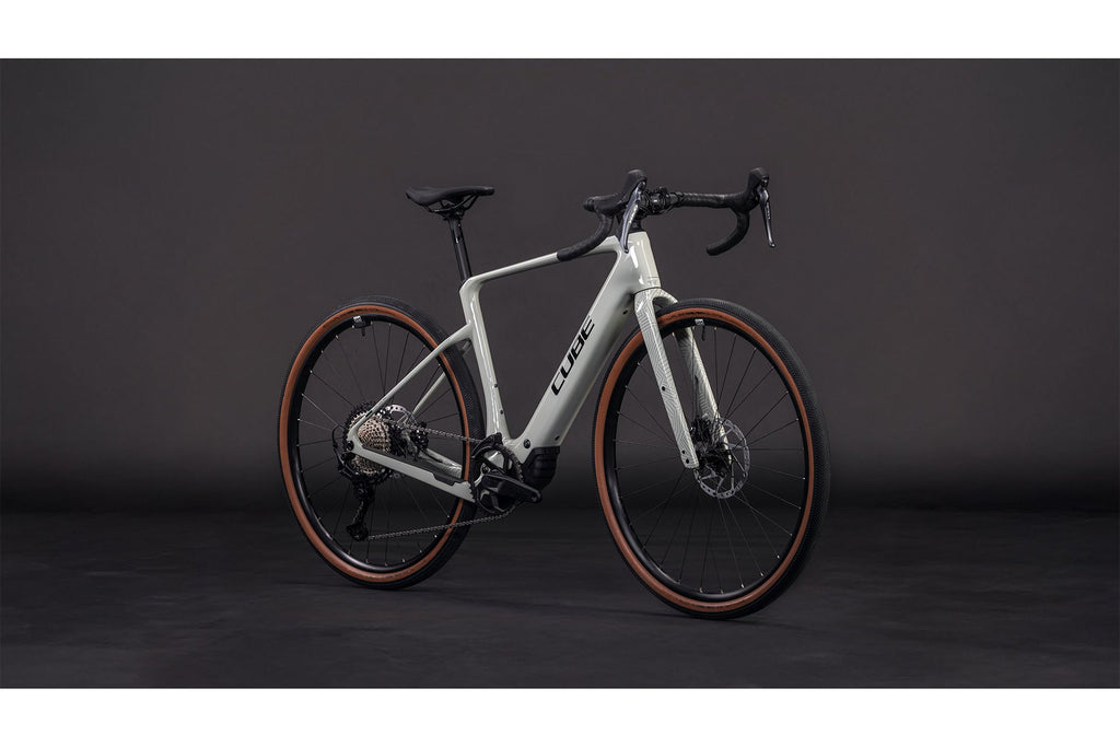 Cube Nuroad Hybrid C:62 Race 400X - 400 Wh - 28 Zoll - Diamant - 2026