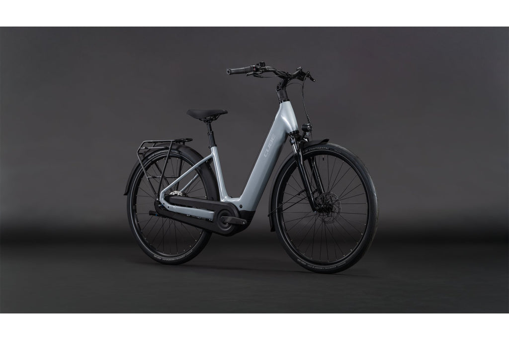 Cube Supreme Hybrid Comfort ONE 600 - 600 Wh - 28 Zoll - Tiefeinsteiger - 2026