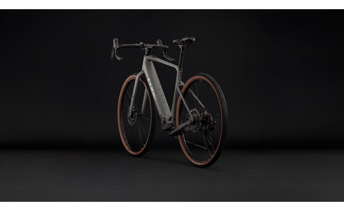 Cube Nuroad Hybrid C:62 Race 400X - 400 Wh - 28 Zoll - Diamant - 2027