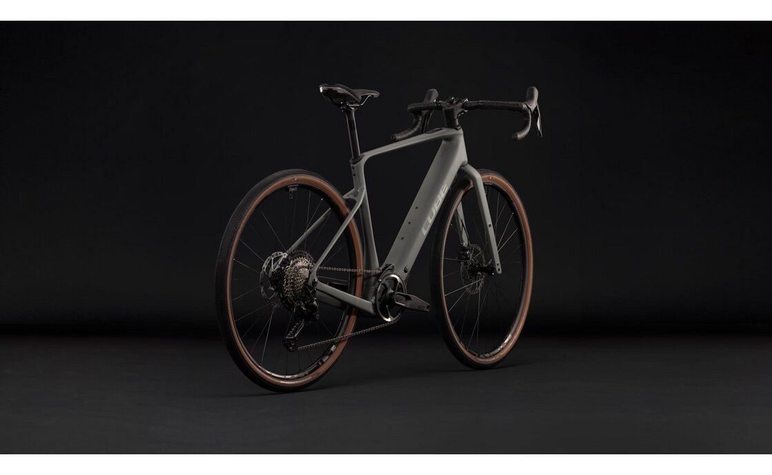 Cube Nuroad Hybrid C:62 Race 400X - 400 Wh - 28 Zoll - Diamant - 2027